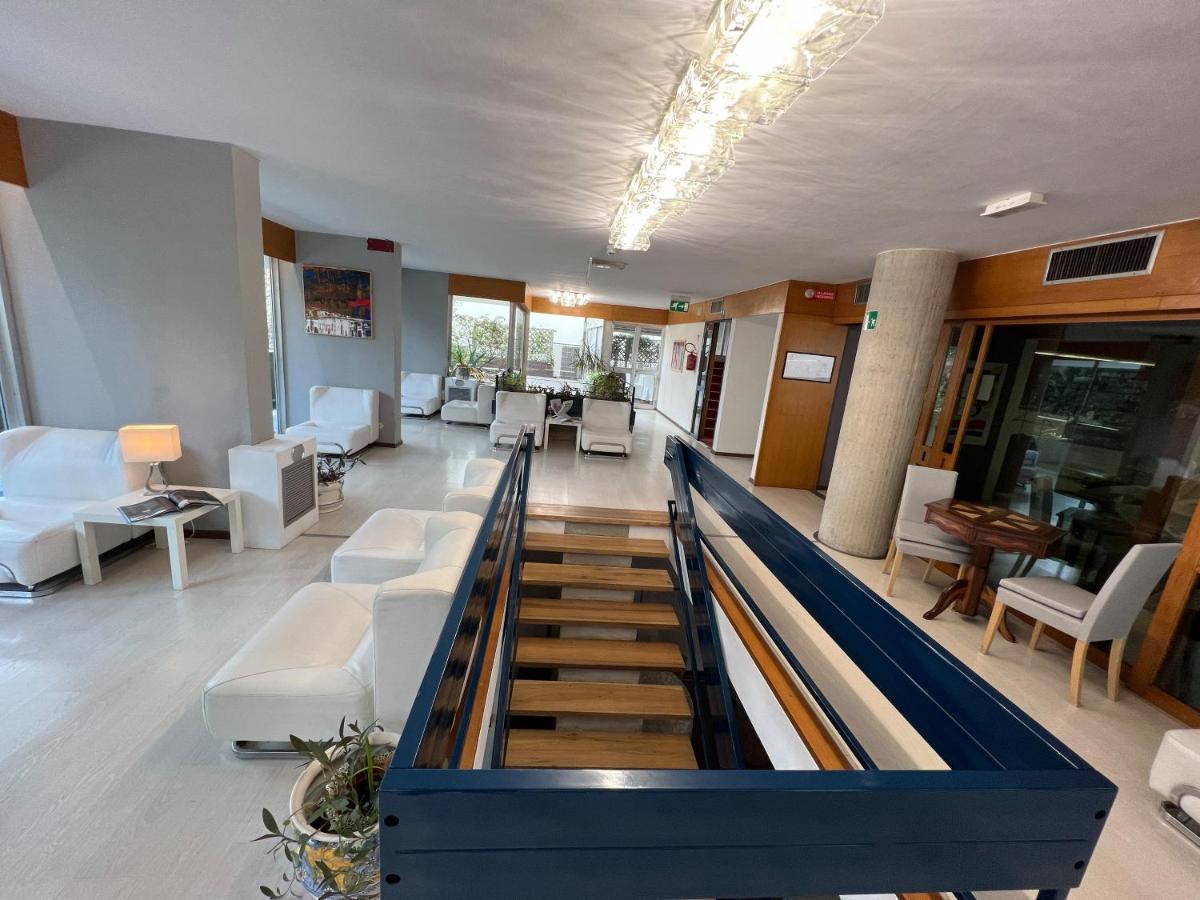 Hotel Abruzzi Teramo Εξωτερικό φωτογραφία