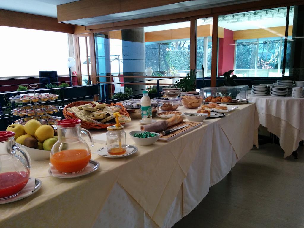 Hotel Abruzzi Teramo Εξωτερικό φωτογραφία